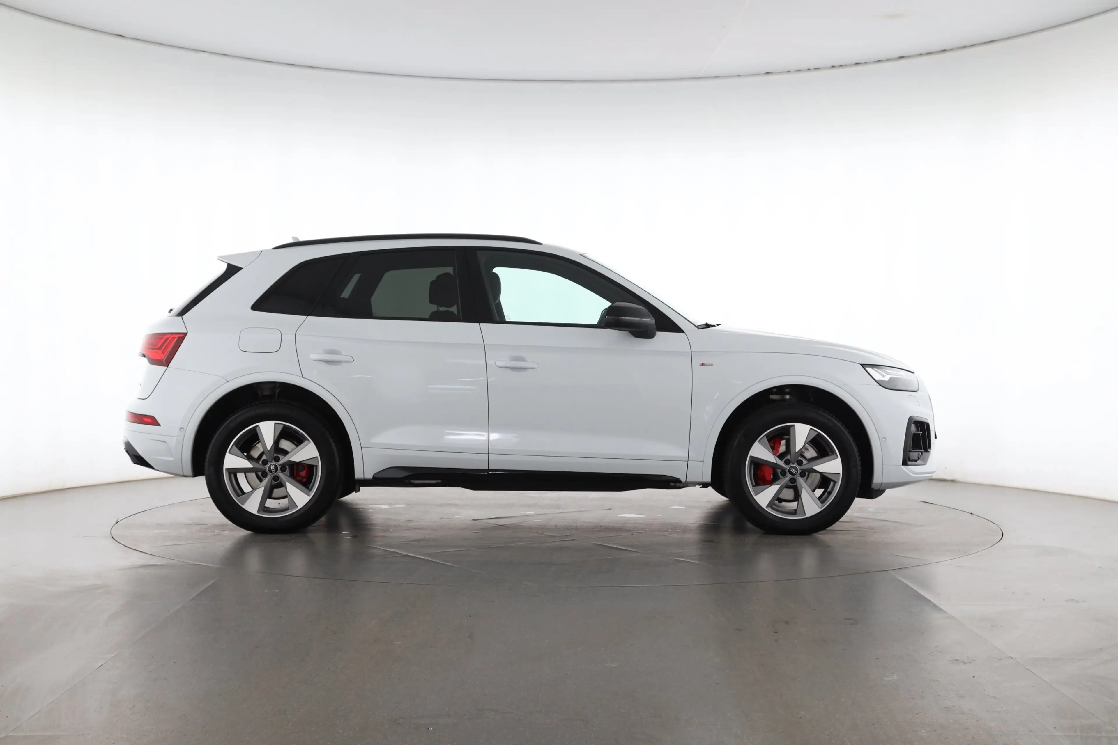 Audi Q5 40 TDI quattro S line | AHK | — photo 8