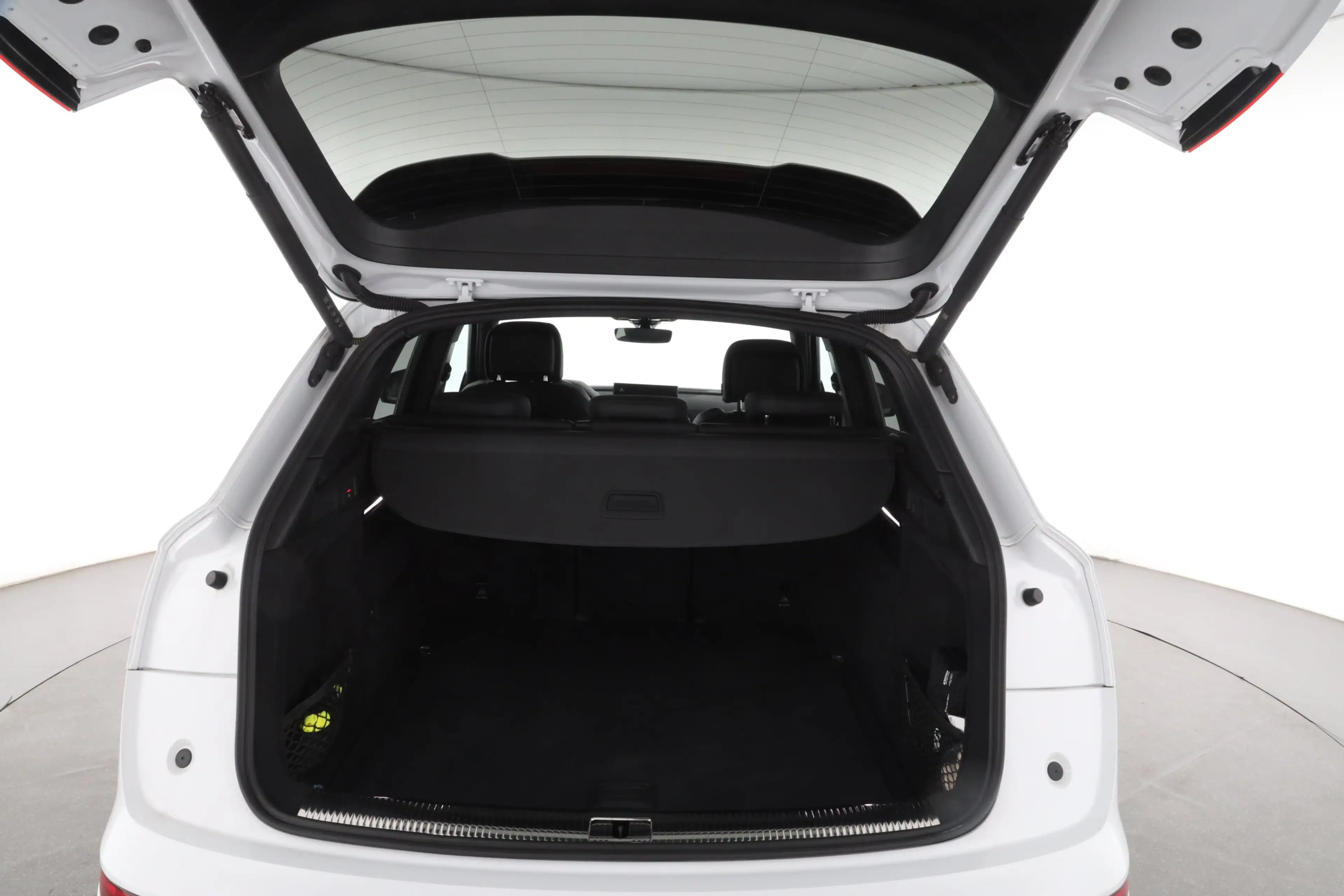 Audi Q5 40 TDI quattro S line | AHK | — photo 11