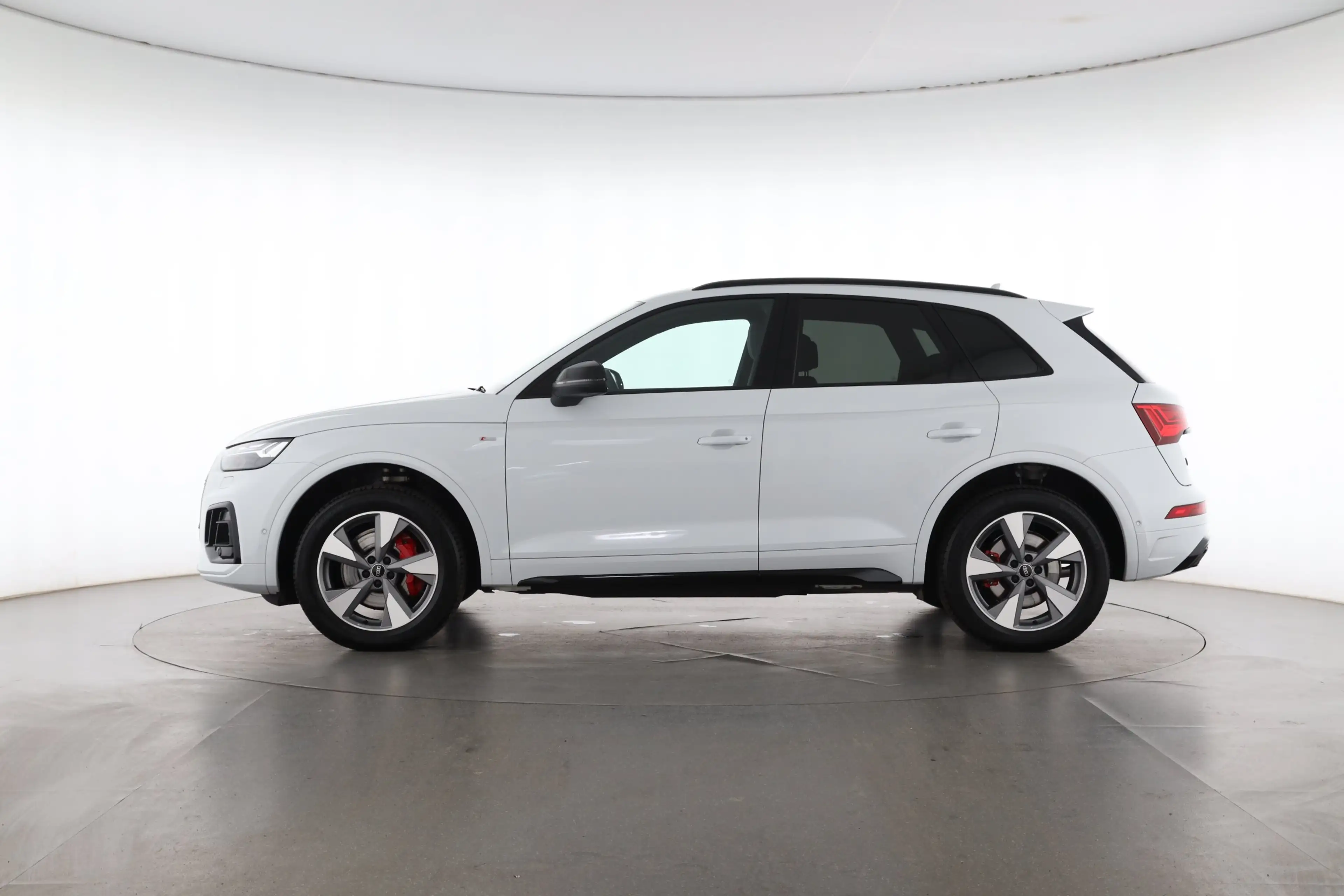 Audi Q5 40 TDI quattro S line | AHK | — photo 4