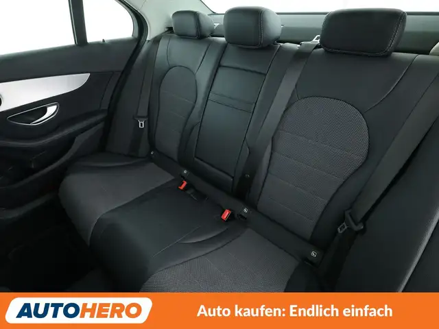 Mercedes-Benz C-Class view 14