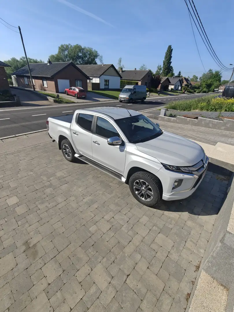 Mitsubishi L200 2.3 DI-D 4WD-II Intense Edit.One(EU6d-T) - 1