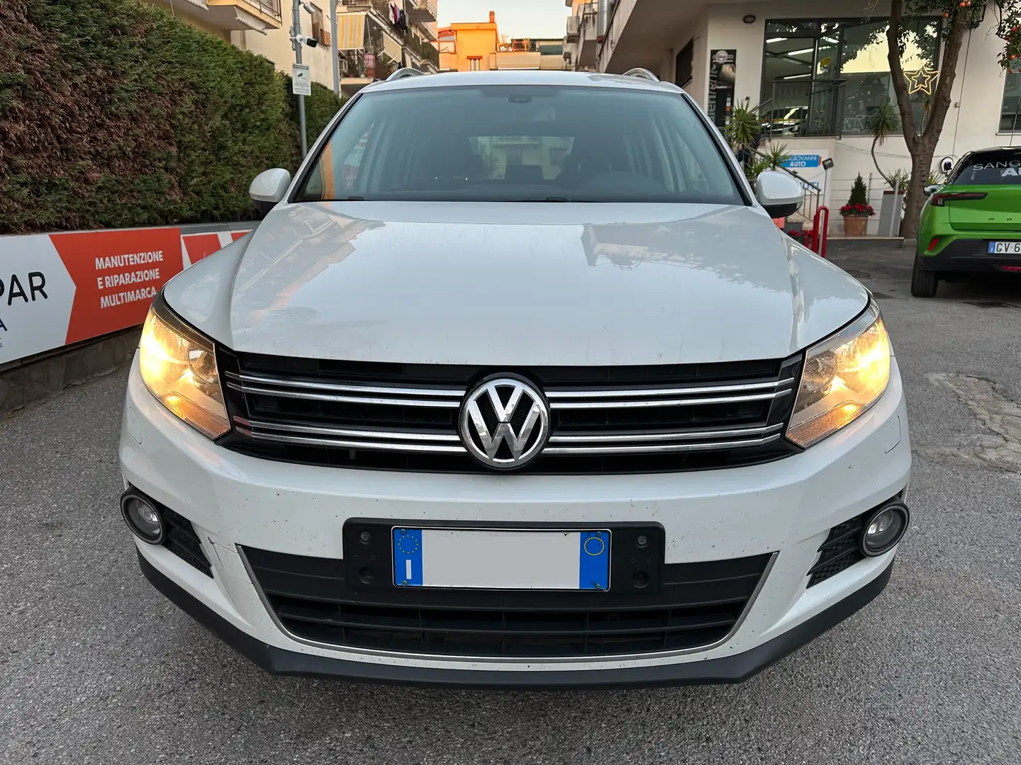 Volkswagen Tiguan 2.0 tdi 4Motion 150cv DSG Sport & Style Bianco - 2