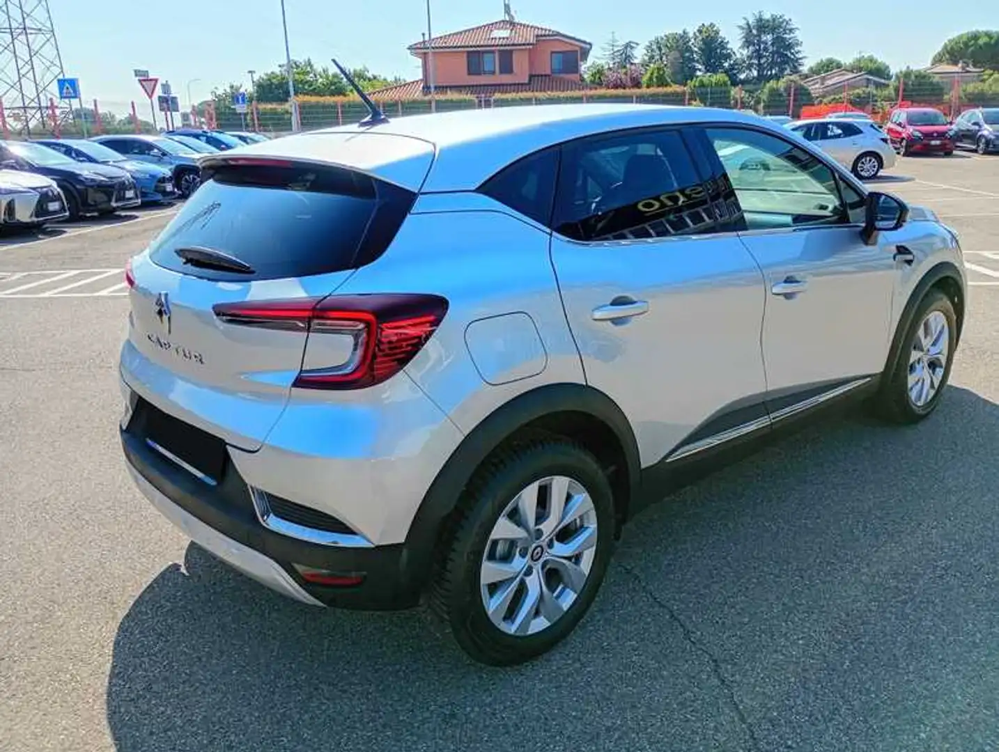 Renault Captur 1.3 TCe 140 CV Intens Argento - 2