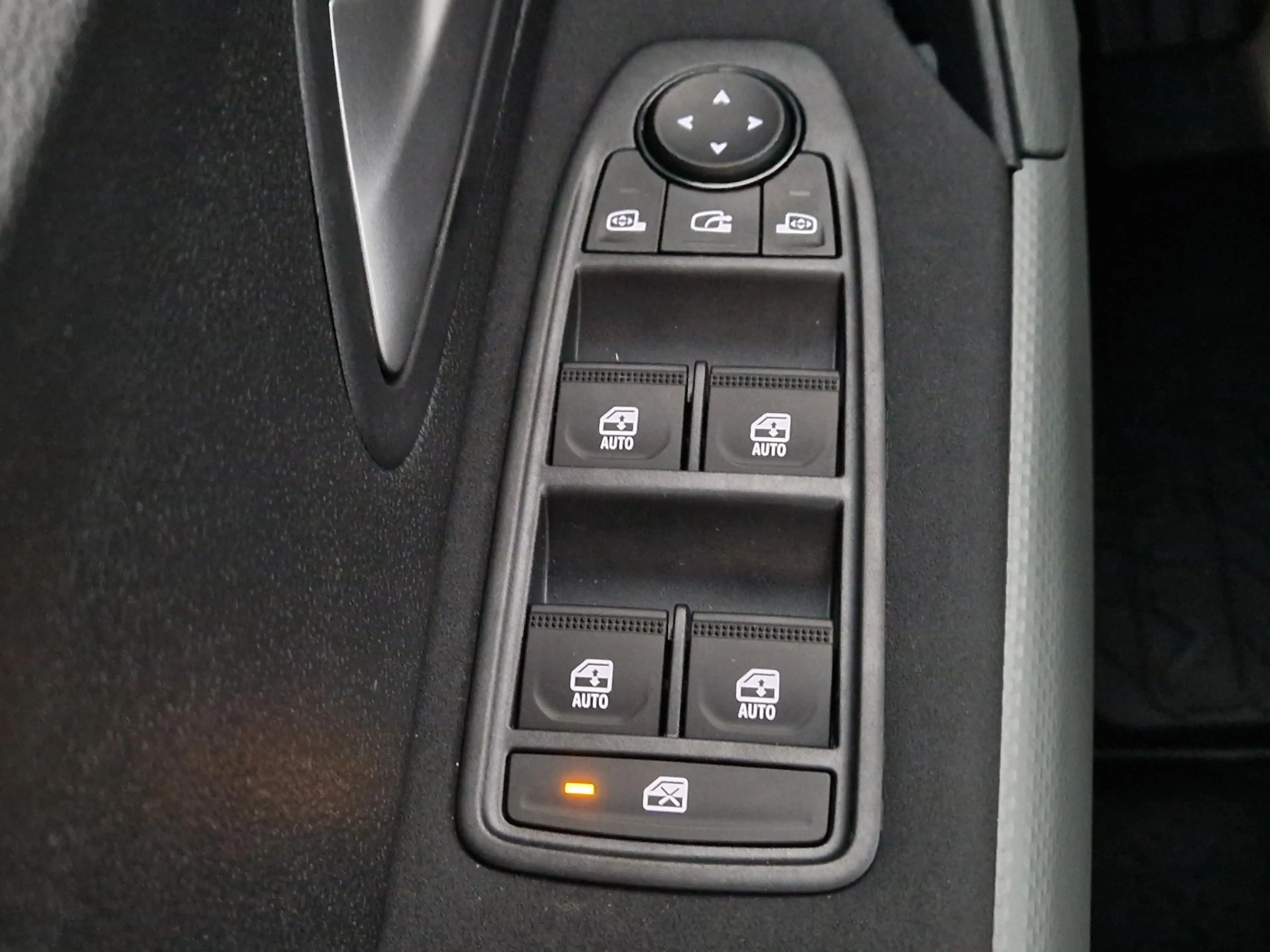 Dacia Duster 1.2 mild hybrid 140 extreme NIEUW VOORRAADKORTING — photo 17