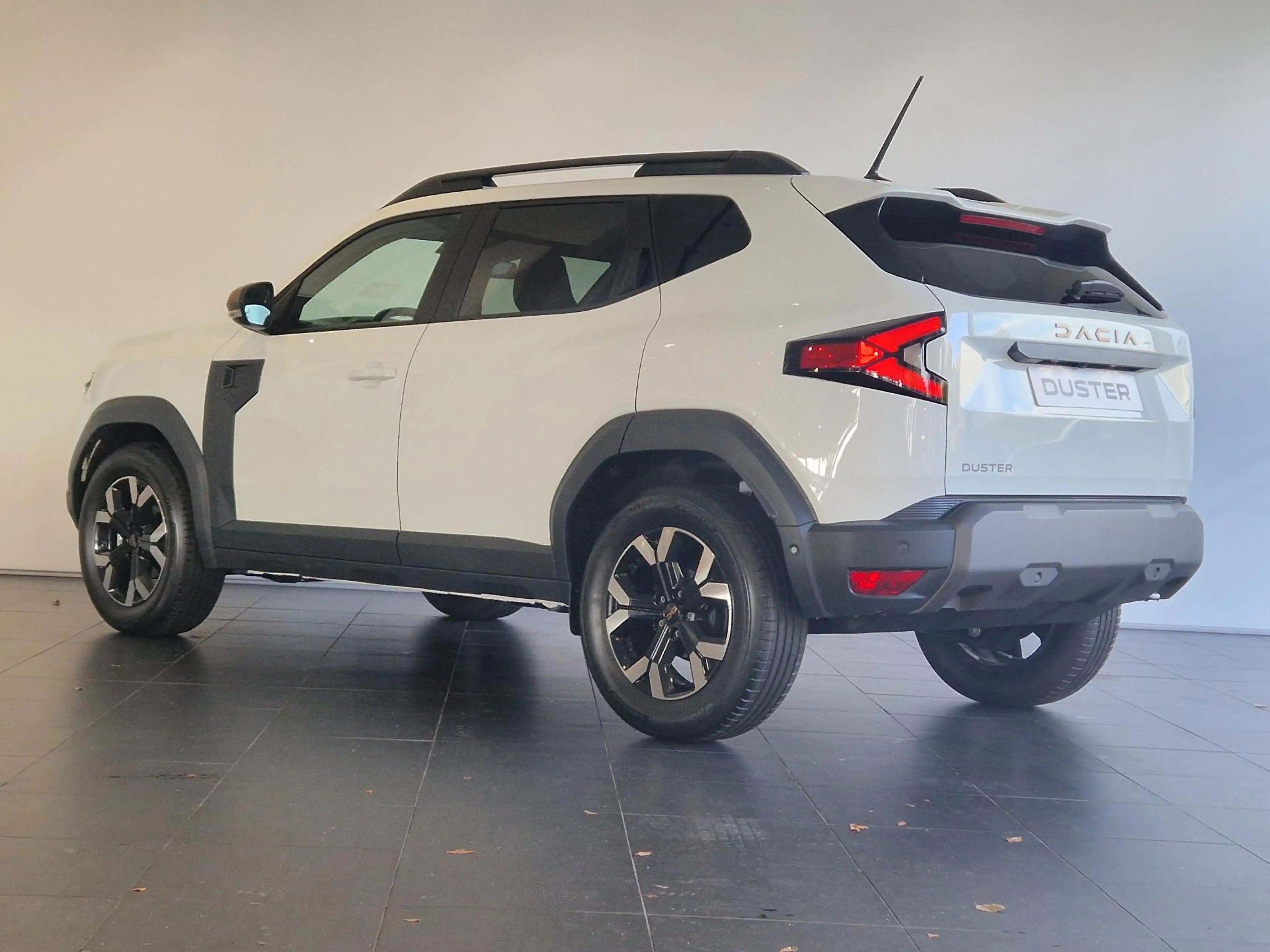 Dacia Duster 1.2 mild hybrid 140 extreme NIEUW VOORRAADKORTING — photo 4