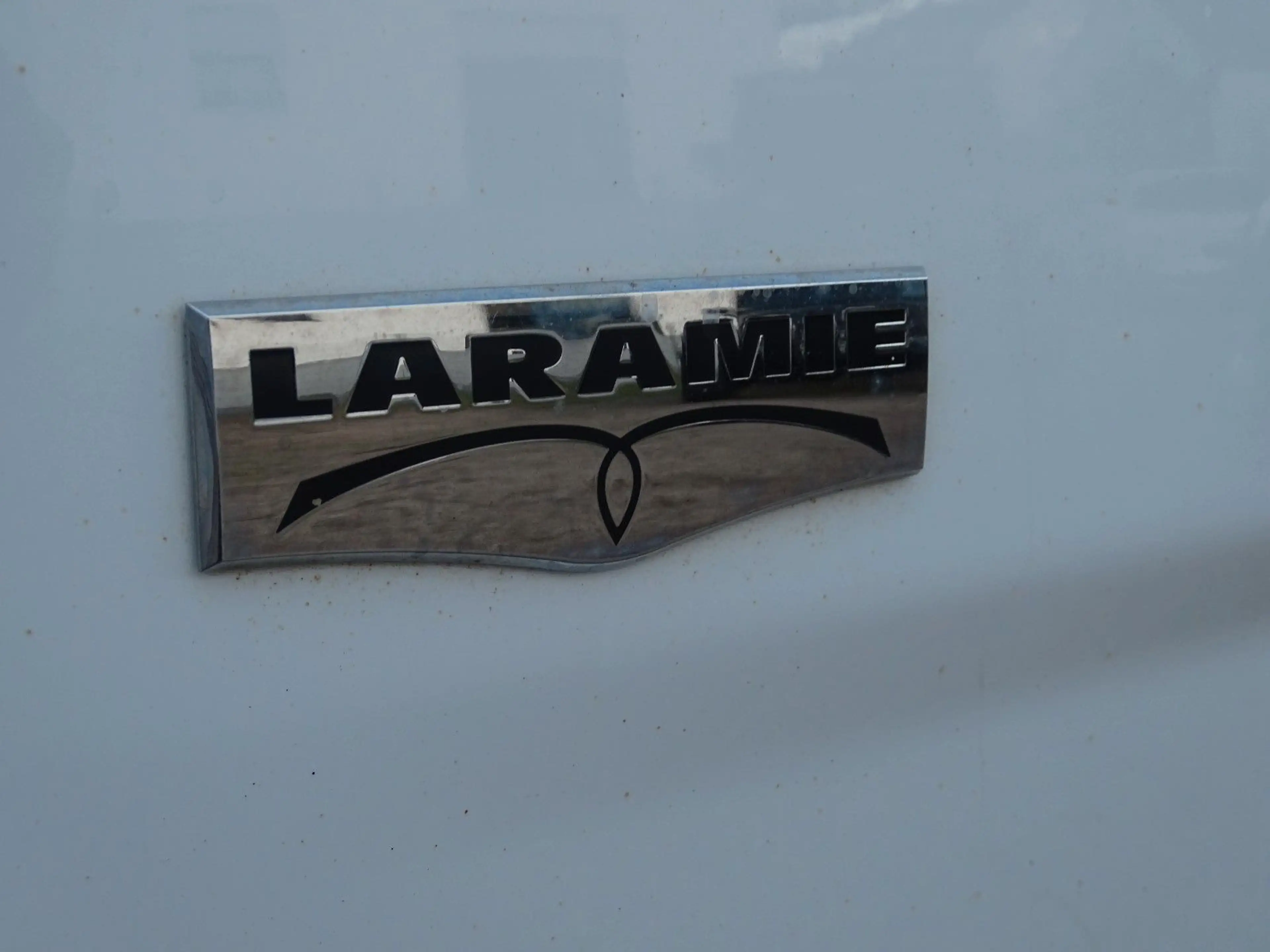Dodge RAM 1500 5.7 V8 4x4 HEMI LARAMIE CrewCab*1.HAND — photo 14