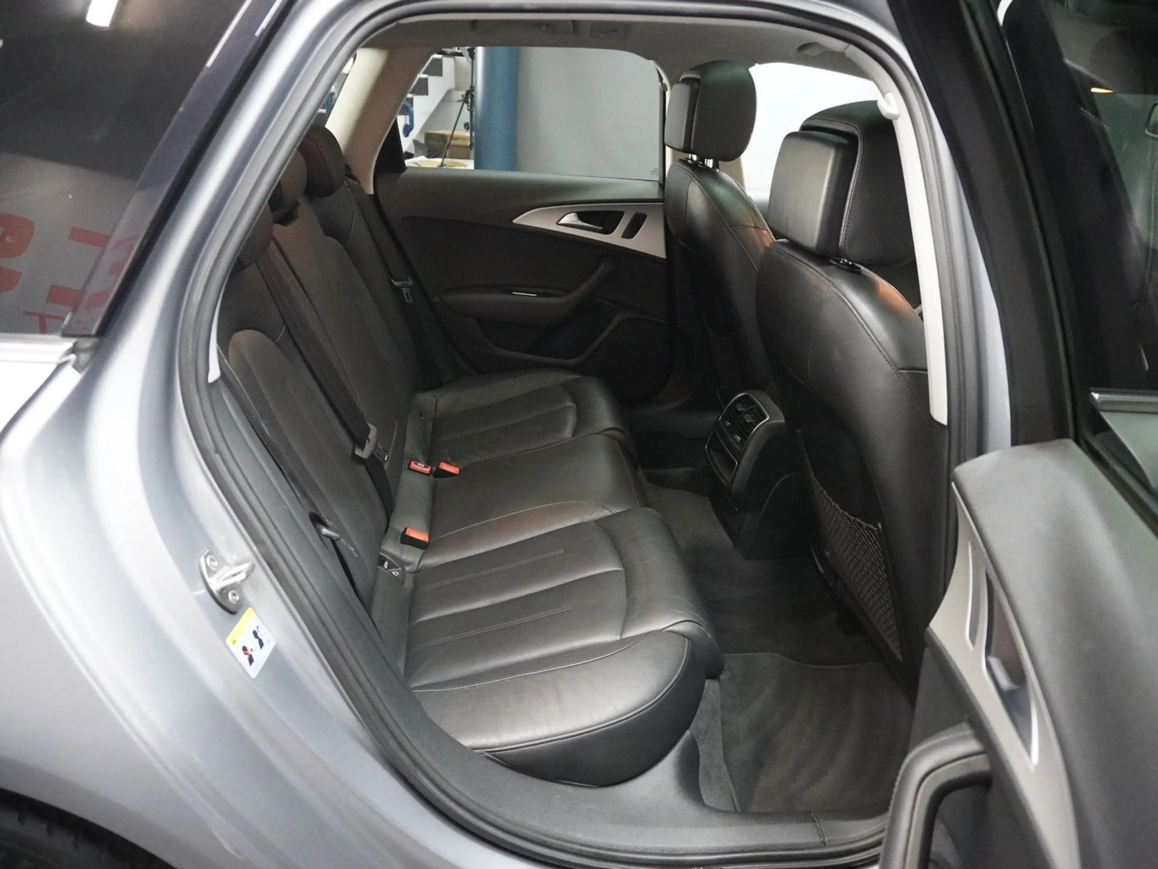 Audi A6 Avant 2.0 TDI ultra 2.Hd. Pano NAV Leder — photo 14