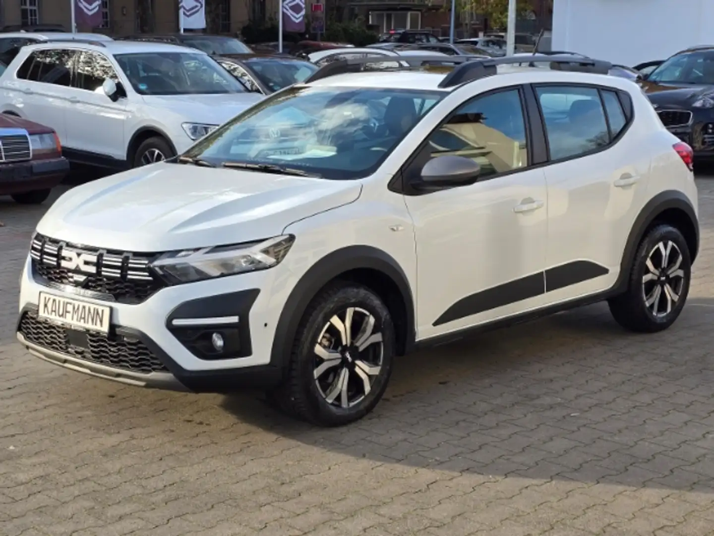 Dacia Sandero Stepway III Comfort 1.0 TCe 90 EU6d Weiß - 1