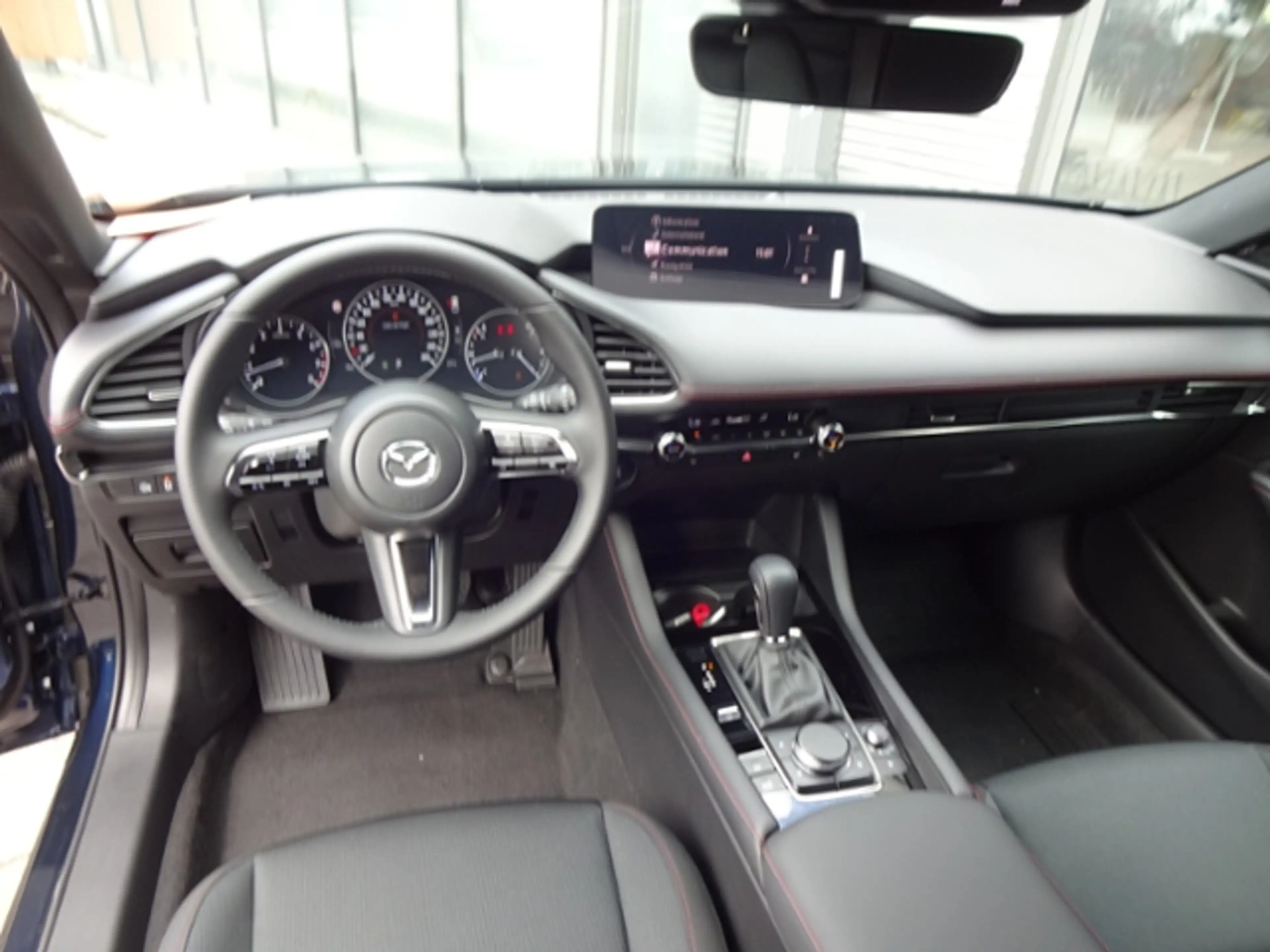 Mazda 3 Homura Automatik 2.5L e-SKYACTIV G 140ps — photo 12