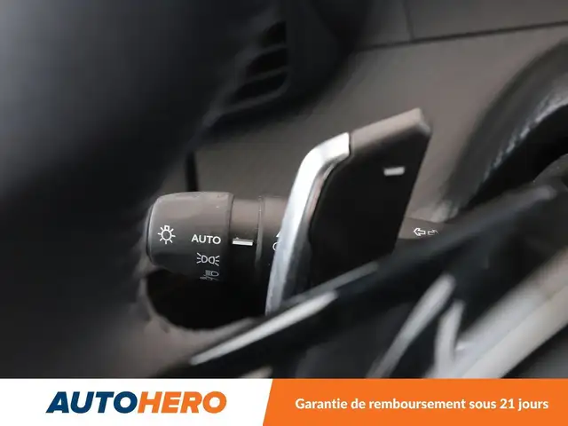 Peugeot 208 view 27
