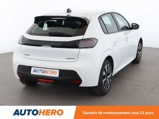 Peugeot 208 view 6