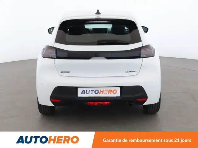 Peugeot 208 view 5