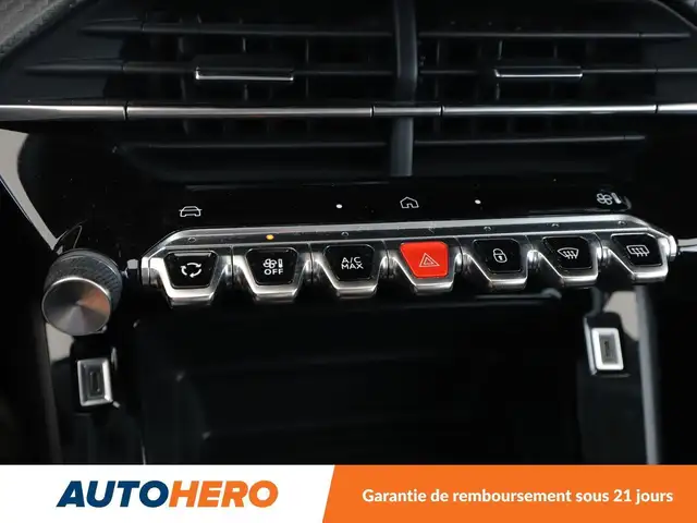Peugeot 208 view 25