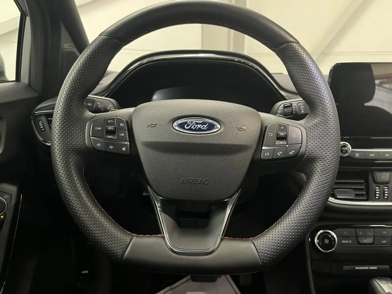 Ford Puma 1.0i 125cv Auto CARPLA/NAVI/CRUISE/CLIM, миниатюра 11