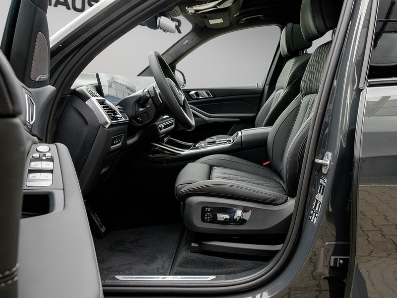 BMW X7 xDrive40d M Sport Pro 22"LM AHK Standheizung — photo 8