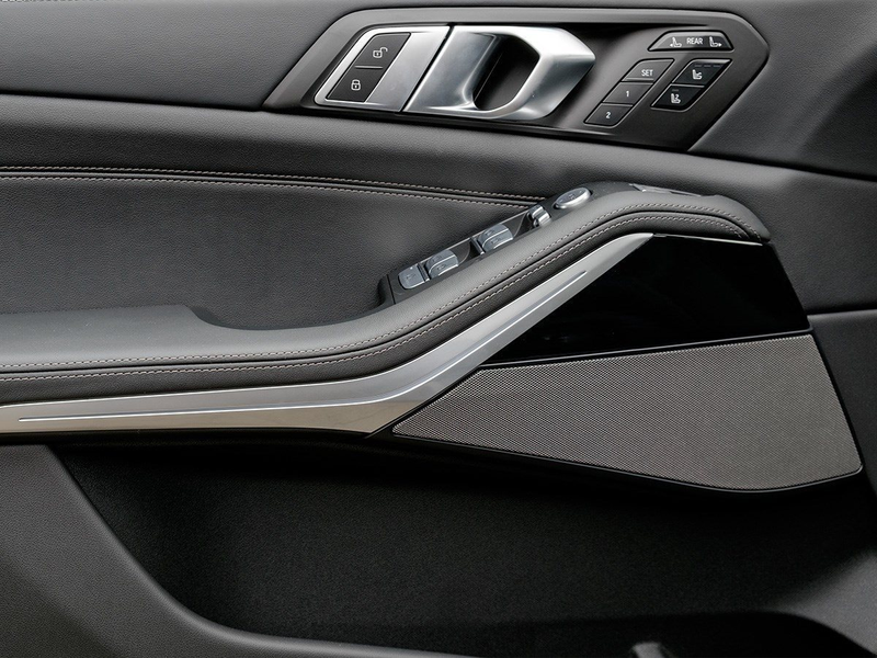 BMW X7 xDrive40d M Sport Pro 22"LM AHK Standheizung — photo 14