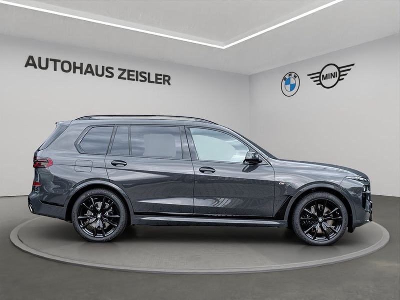 BMW X7 xDrive40d M Sport Pro 22"LM AHK Standheizung — photo 3