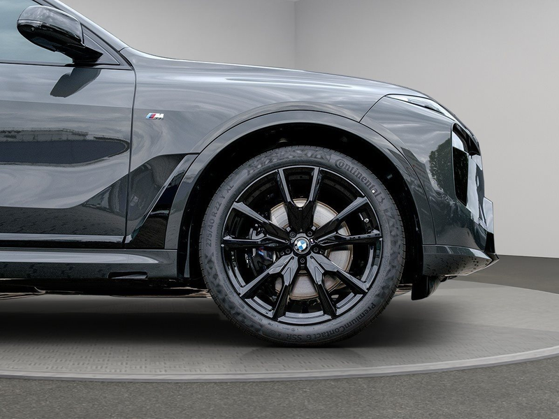 BMW X7 xDrive40d M Sport Pro 22"LM AHK Standheizung — photo 13