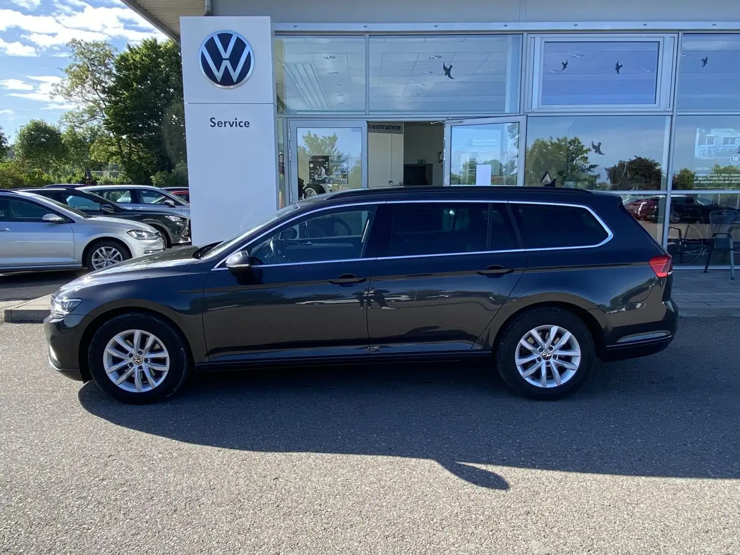 Volkswagen Passat Variant 2.0 TDI DSG Business NAVI+LED+APP Grau - 2