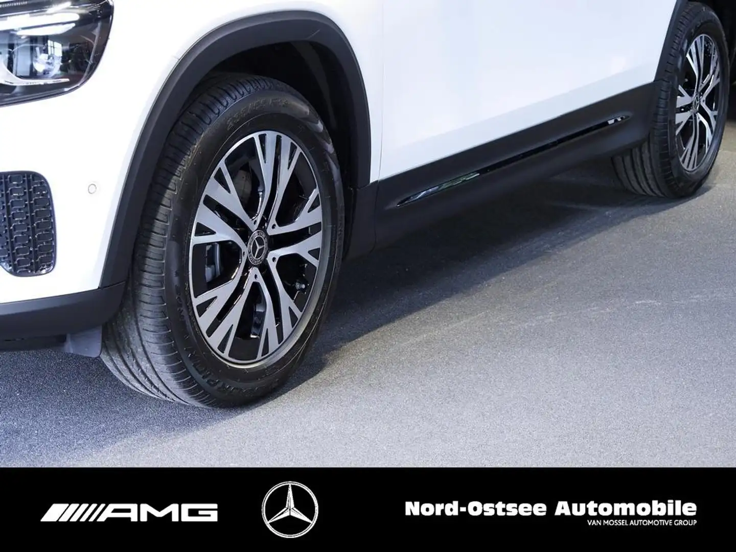 Mercedes-Benz GLB 180 d PROGRESSIVE NIGHT AHK KEYLESS MULTIBEA Blanco - 2