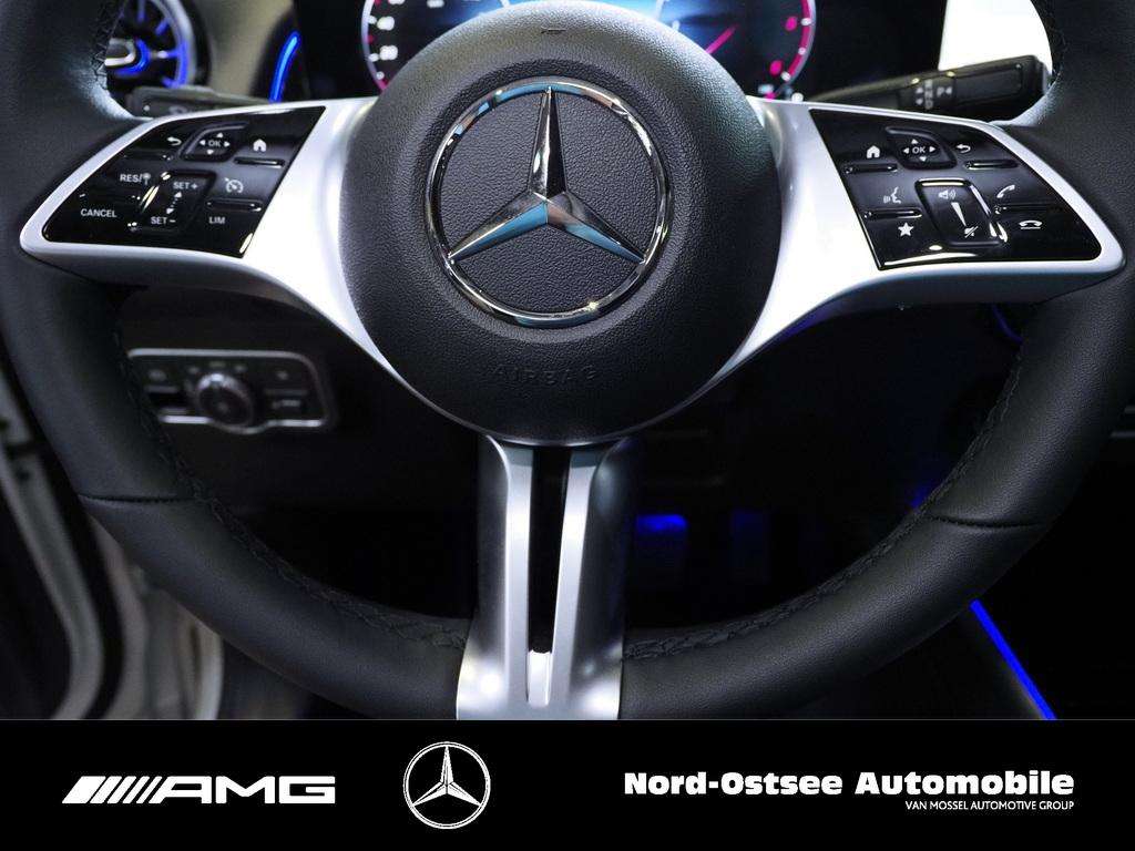 Mercedes-Benz GLB 180