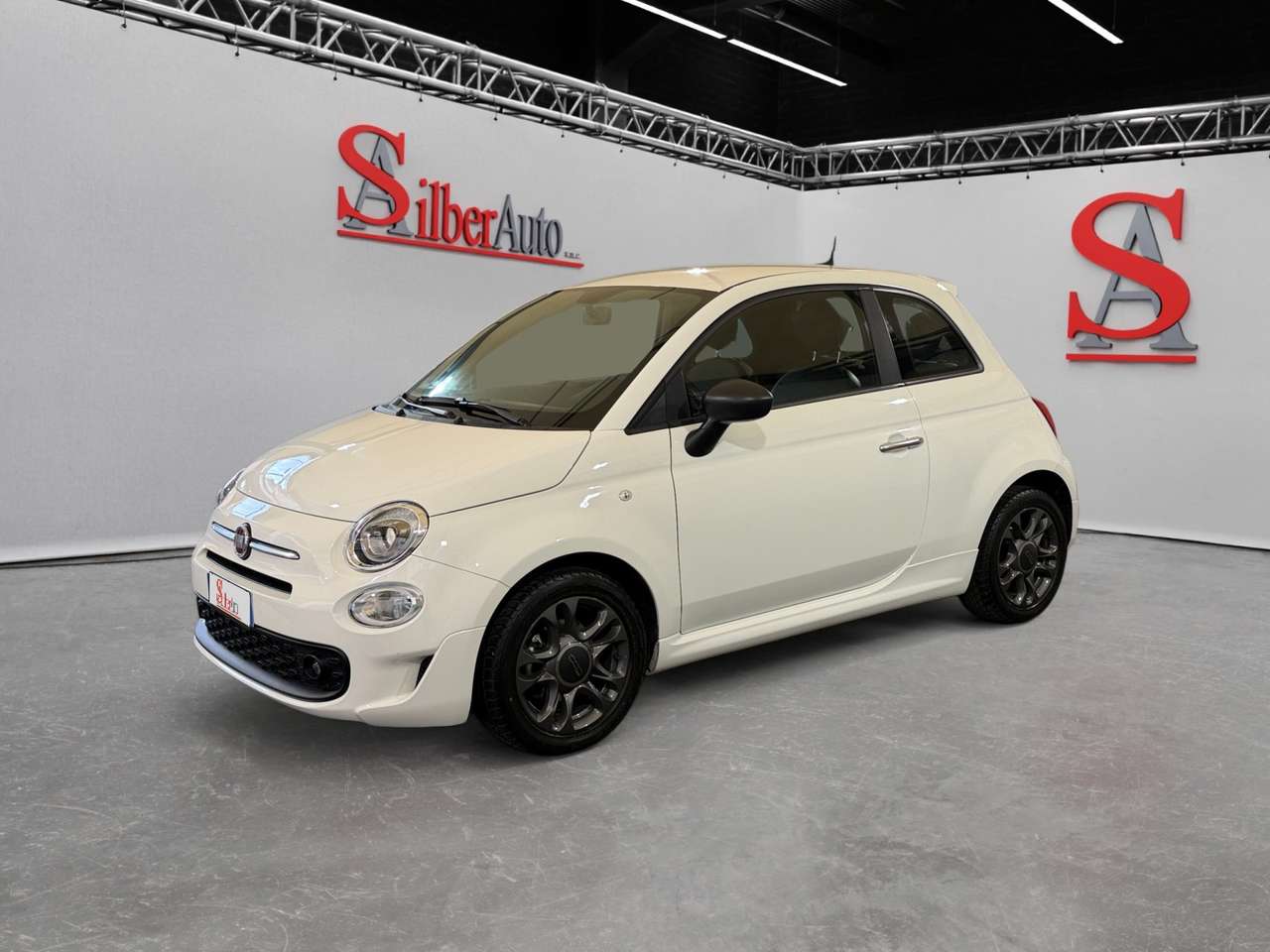 Fiat 500 1.0 hybrid Connect 70cv