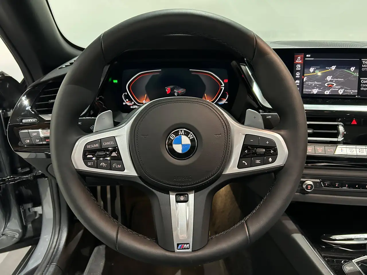 BMW Z4 2026 — фото 10