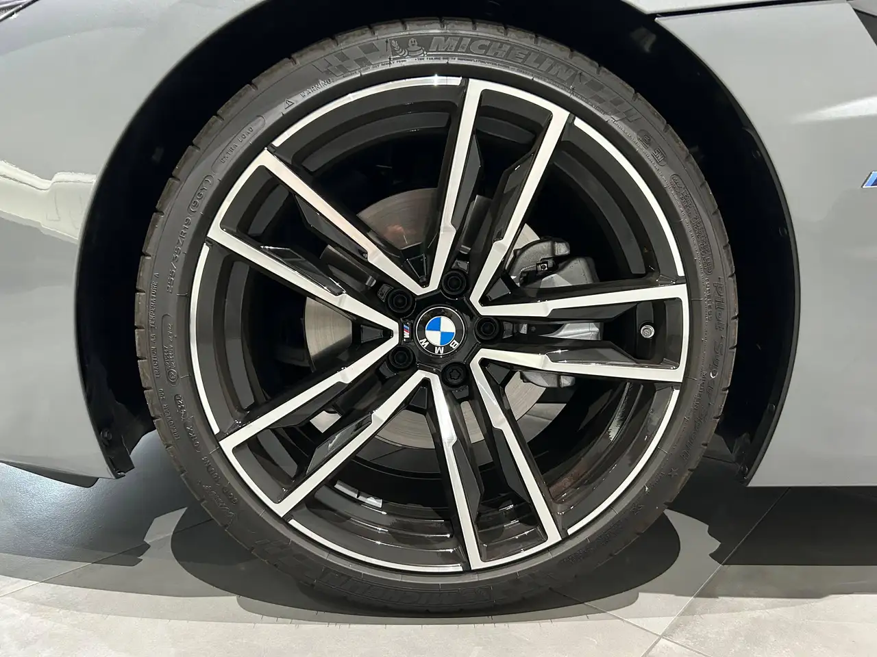 BMW Z4 2026 — фото 15