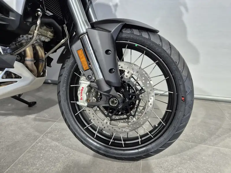 Ducati Multistrada V4 - foto 3