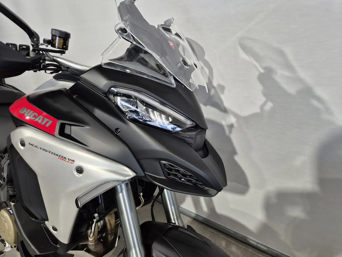 Ducati Multistrada V4 RALLY RADAR Fekete - 2