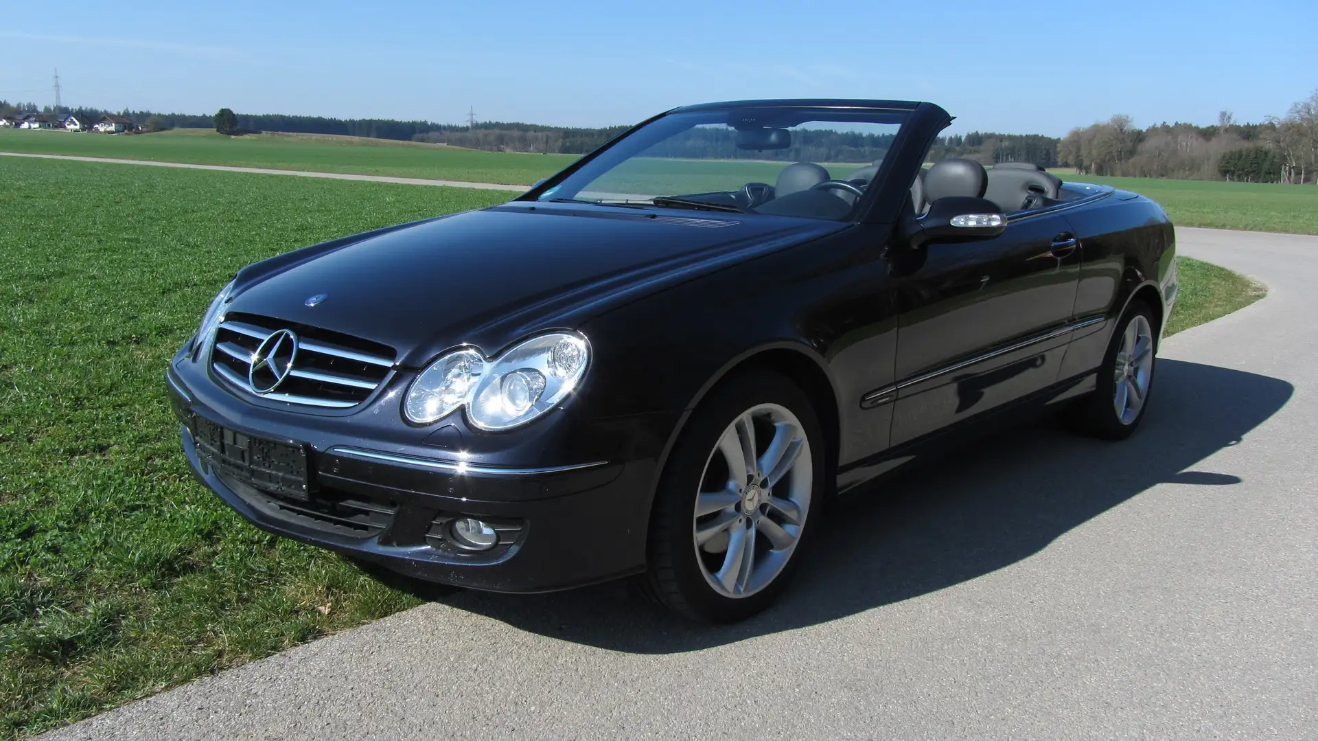 Mercedes-Benz CLK 280 CLK Cabrio 280 7G-TRONIC Avantgarde Чорний - 1