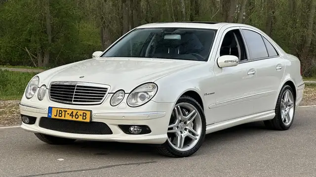 Mercedes-Benz E 55 AMG AMG