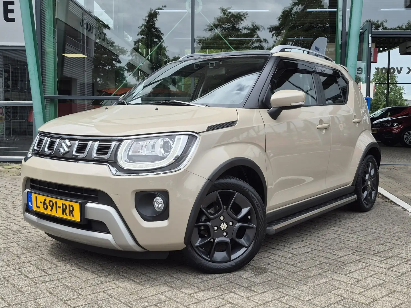 Suzuki Ignis 1.2 Smart Hybrid Style CVT Automaat 83pk | Achteru Bruin - 1