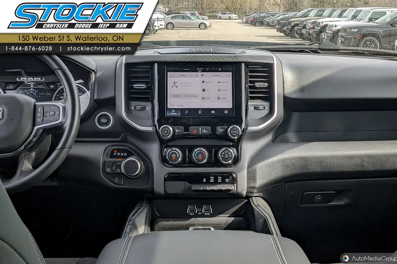 RAM 1500 снимка RAM 1500