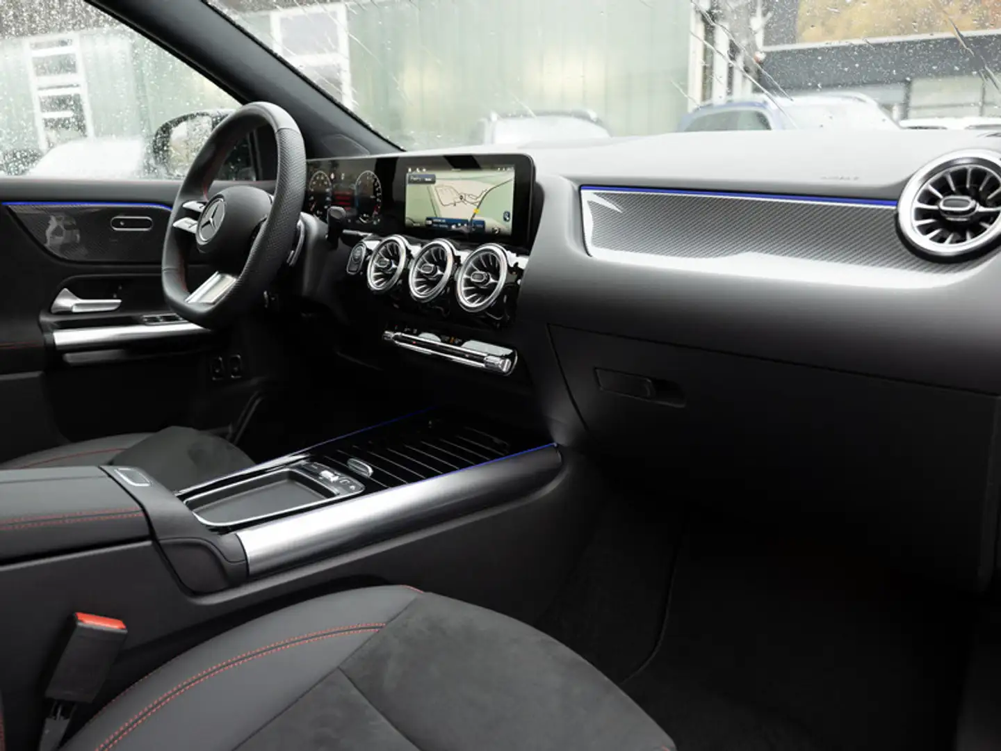 Mercedes-Benz GLA 250 e AMG-Sport/Pano/AHK/Night/Totw/Cam/20' Noir - 2