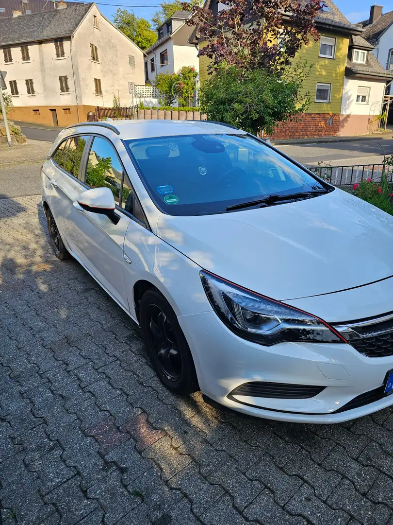 Opel Astra Astra 1.6 D (CDTI DPF ecoFLEX) Start/Stop Edition Weiß - 2