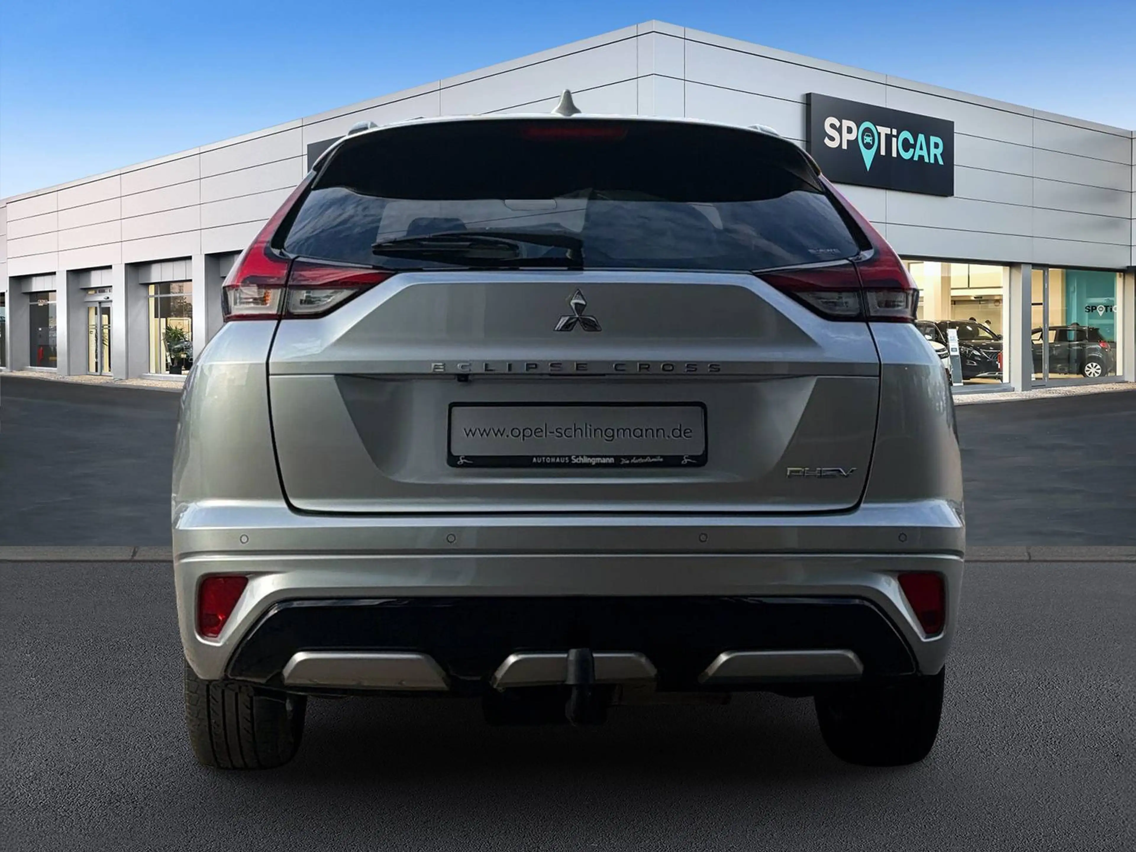 Mitsubishi Eclipse Cross Plus Select Black Hybrid 4WD — photo 4
