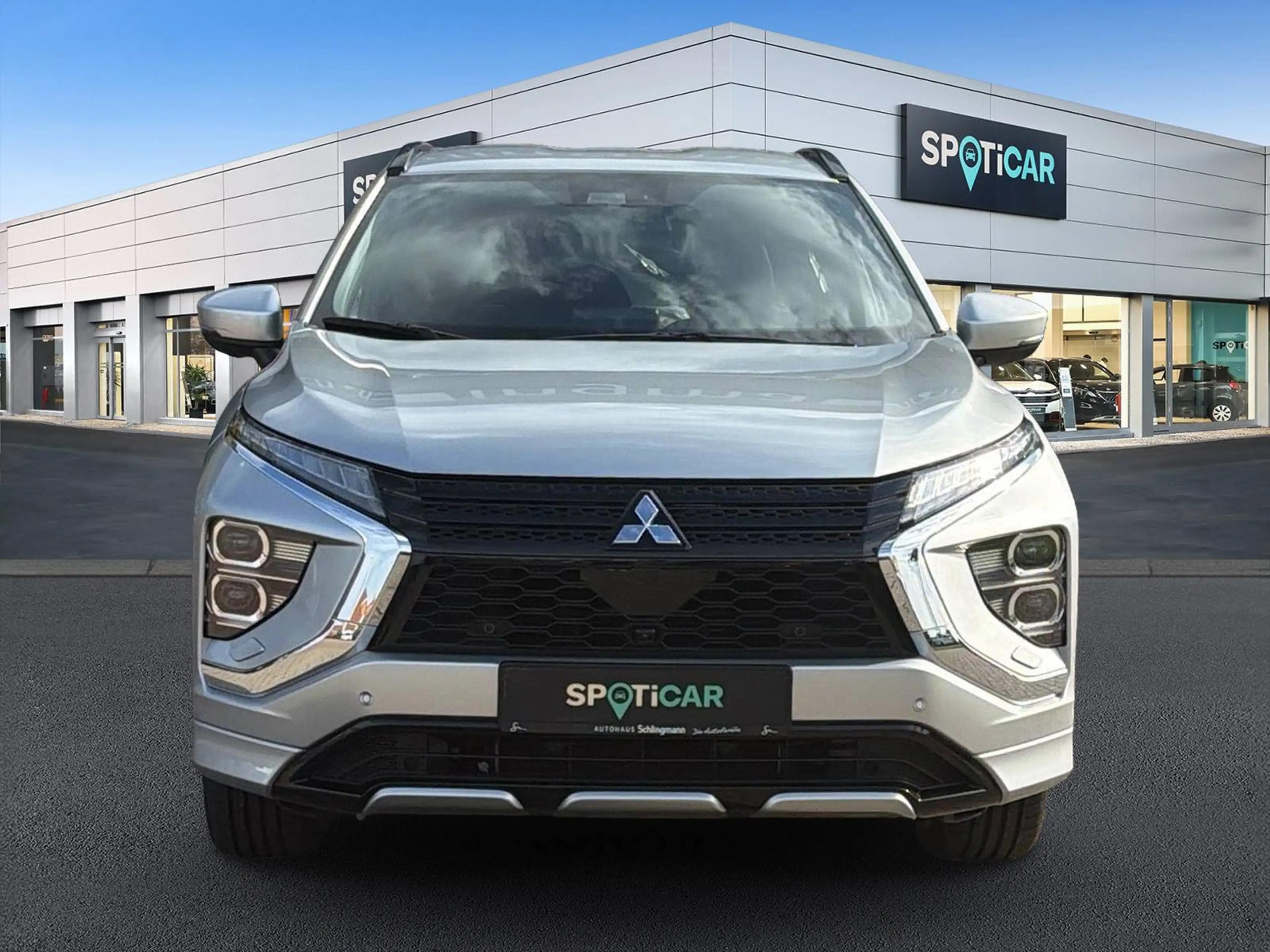Mitsubishi Eclipse Cross Plus Select Black Hybrid 4WD — photo 8