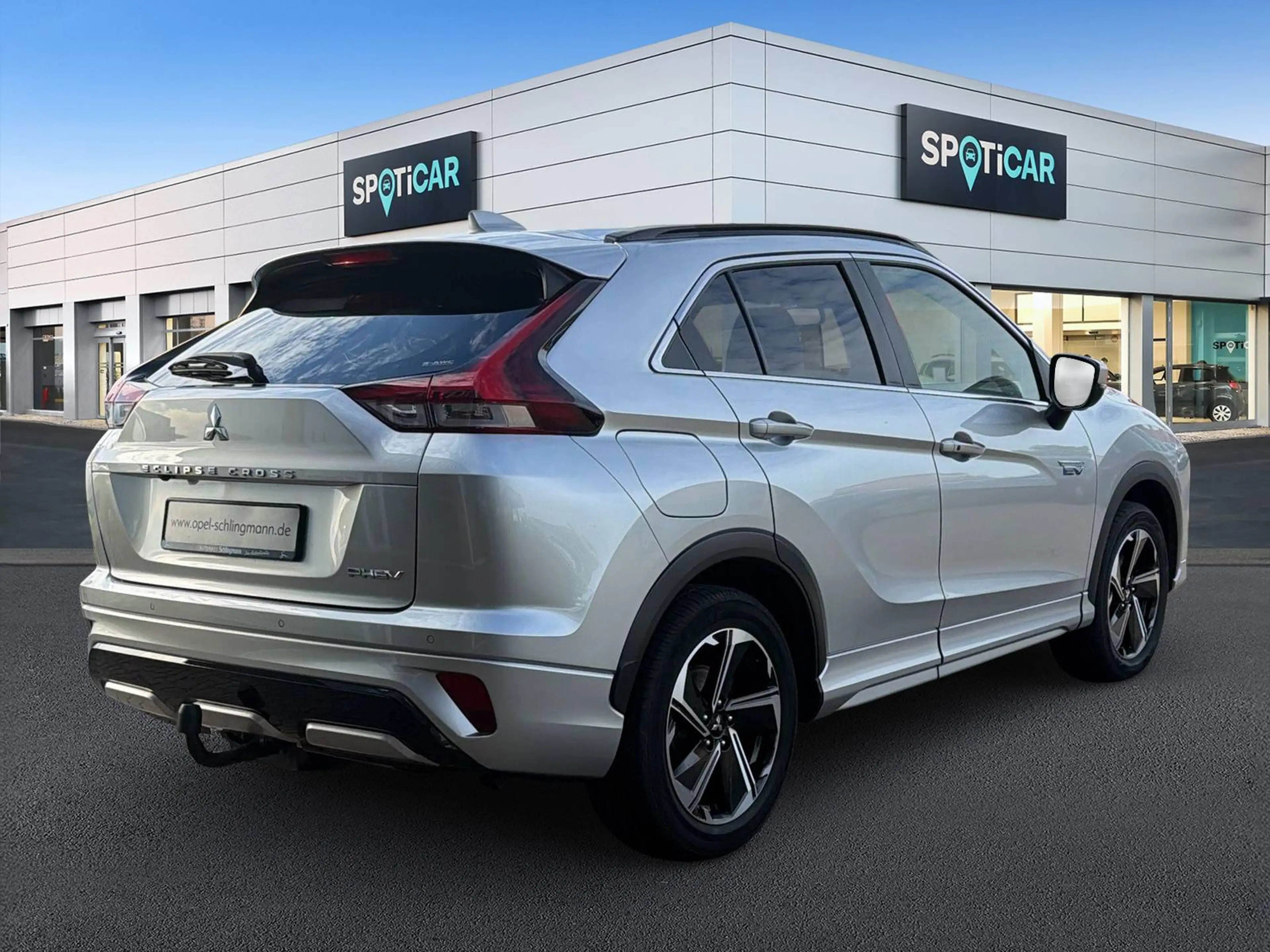 Mitsubishi Eclipse Cross Plus Select Black Hybrid 4WD — photo 5