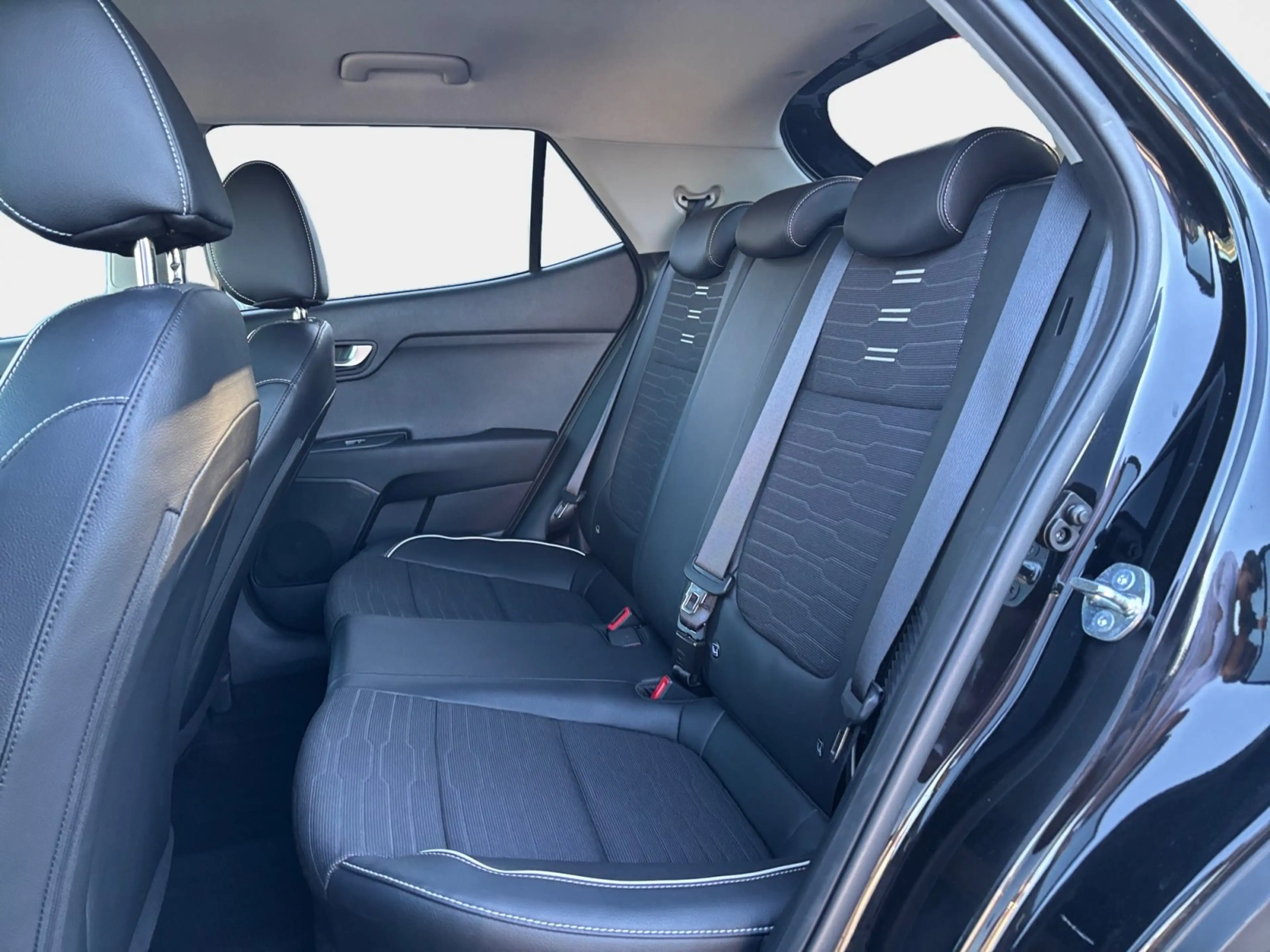 Kia Stonic 1.0 GT-Line DCT+LED+Navi+Kamera+ACC — photo 10