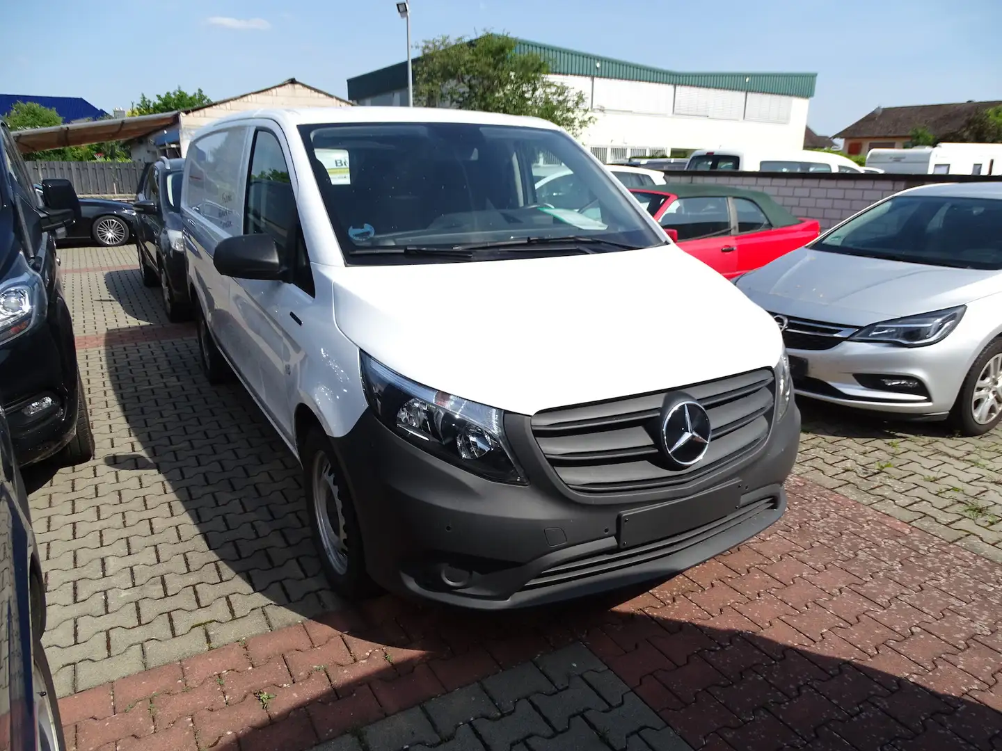 Mercedes-Benz Vito eVito 112 lang 60 kW/DC Laden 50 kW 2x Schiebetüre Weiß - 1