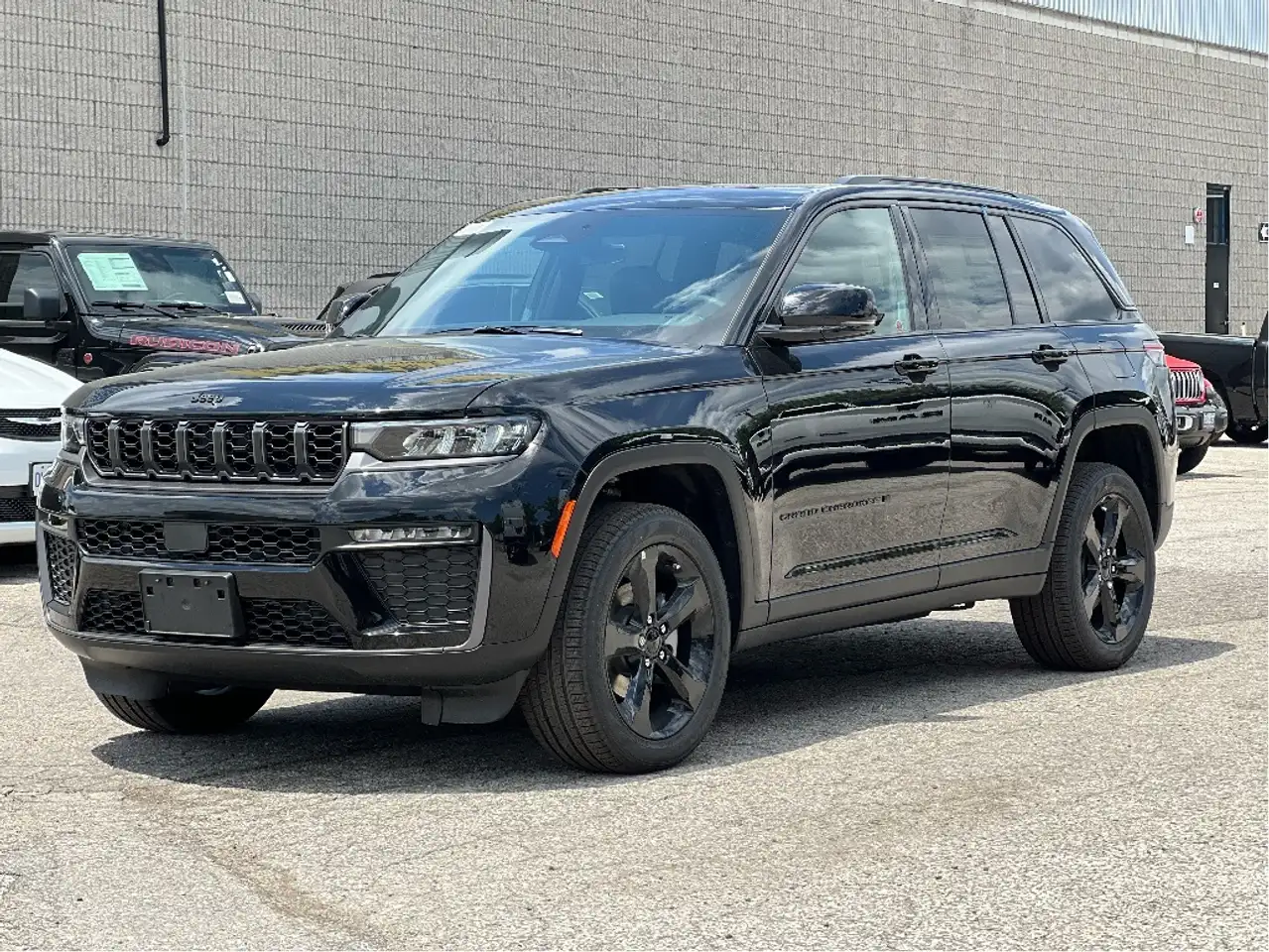 Jeep Grand Cherokee снимка Jeep Grand Cherokee