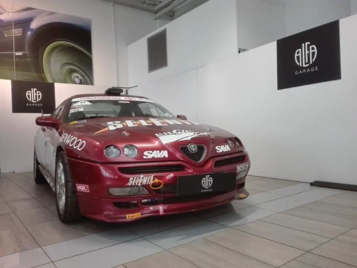 Alfa Romeo GTV /Spider - Gtv 2.0i V6 turbo cat Replica Rojo - 1