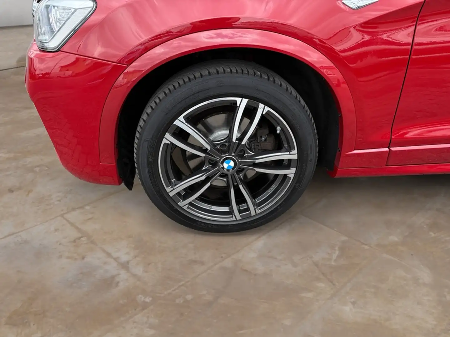 BMW X4 xDrive35d M Sportpaket + GARANTIE Rot - 2