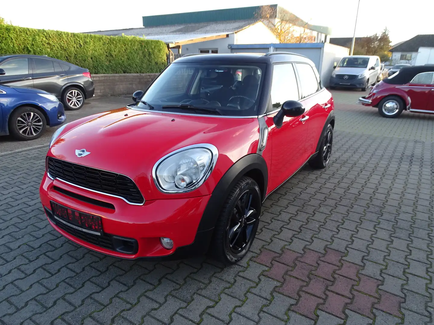 MINI Cooper SD Countryman Cooper SD All4 Automatik, Navigation, AHK Rouge - 1