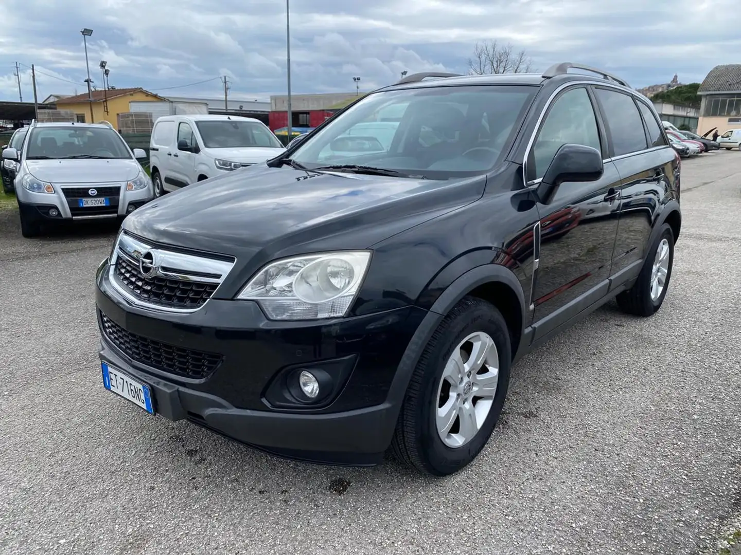 Opel Antara 2.2 CDTI 163CV Start&Stop 4x2 Cosmo Negru - 1