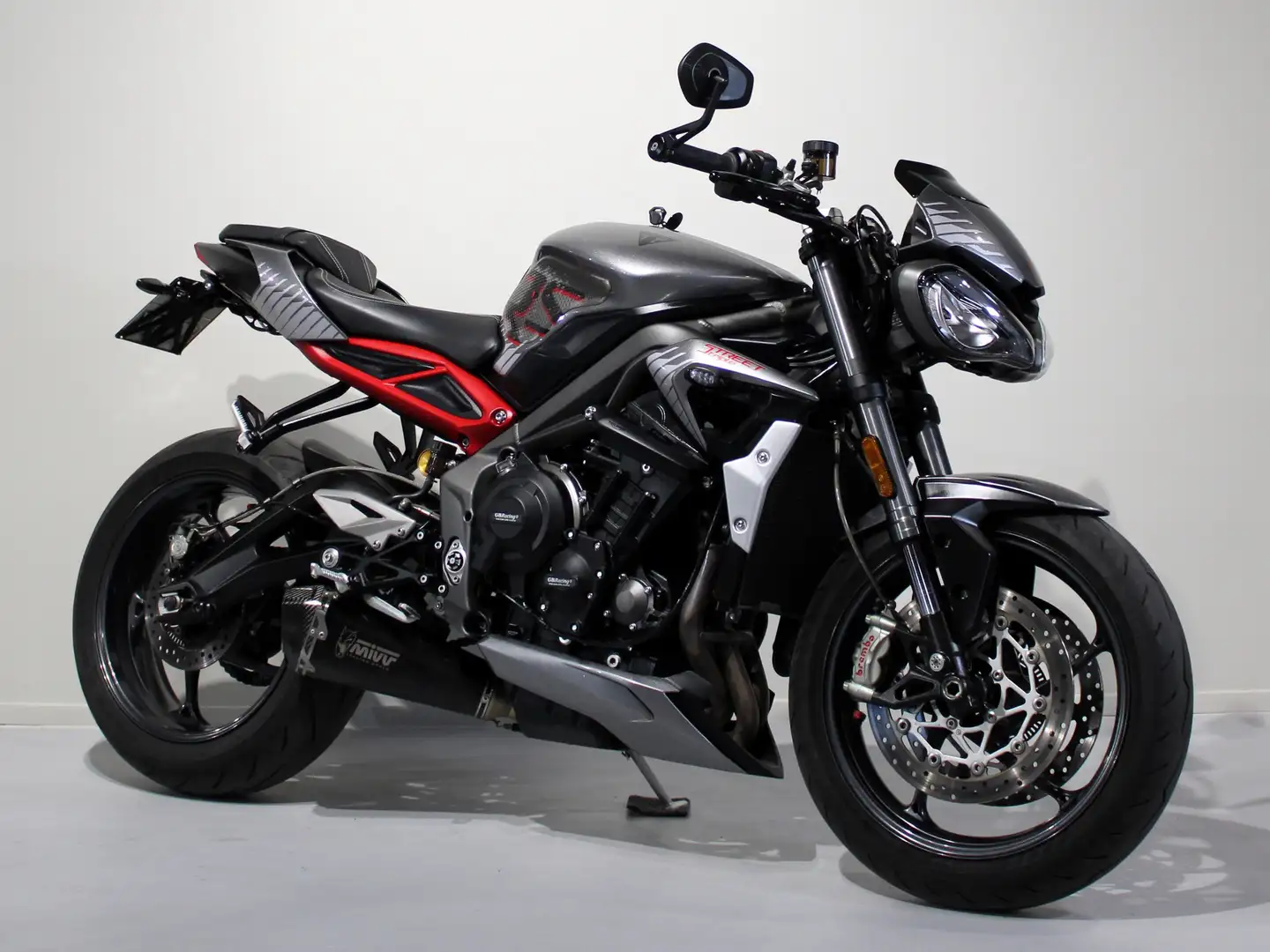 Triumph Street Triple RS - 2