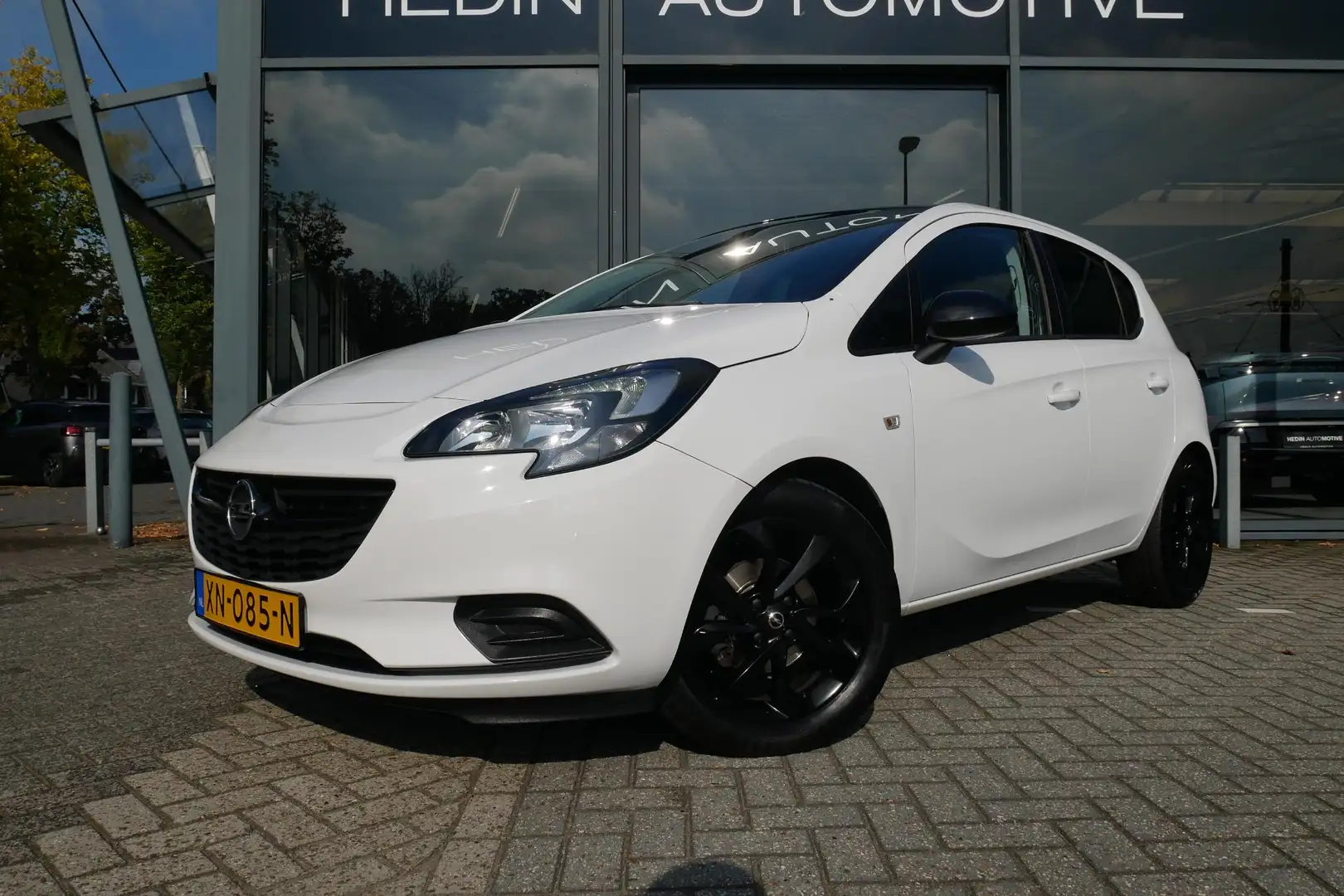 Opel Corsa 1.4 Black Edition | Trekhaak | Navigatie | Aircond Blanc - 2