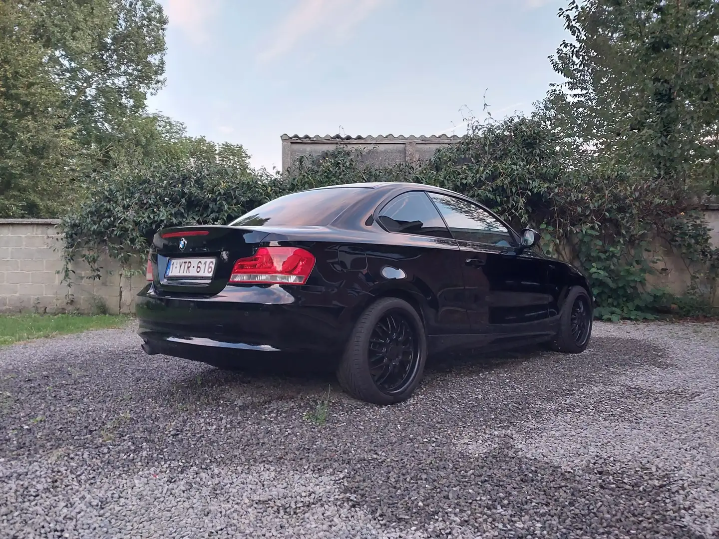 BMW 118 d - 1