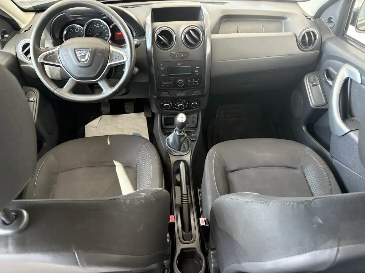 Dacia Duster — photo 7